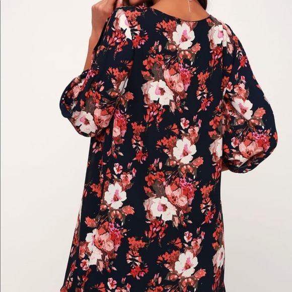 Lulu’s Cold Shoulder Floral Shift Dress Blue Half Sleeve Women's Size Small - Picture 3 of 7